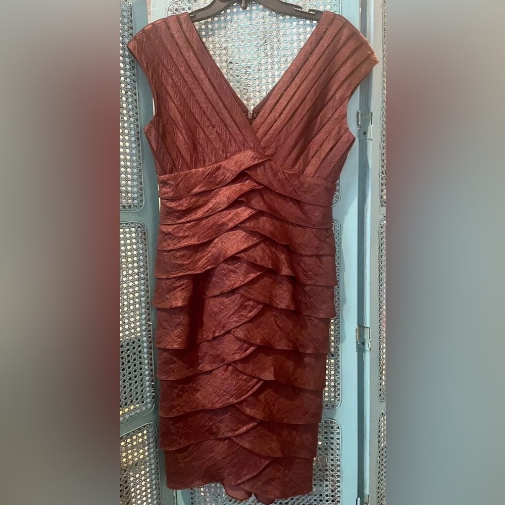 Adrianna Papell Dress Women’s Size 10 Burgundy Wine